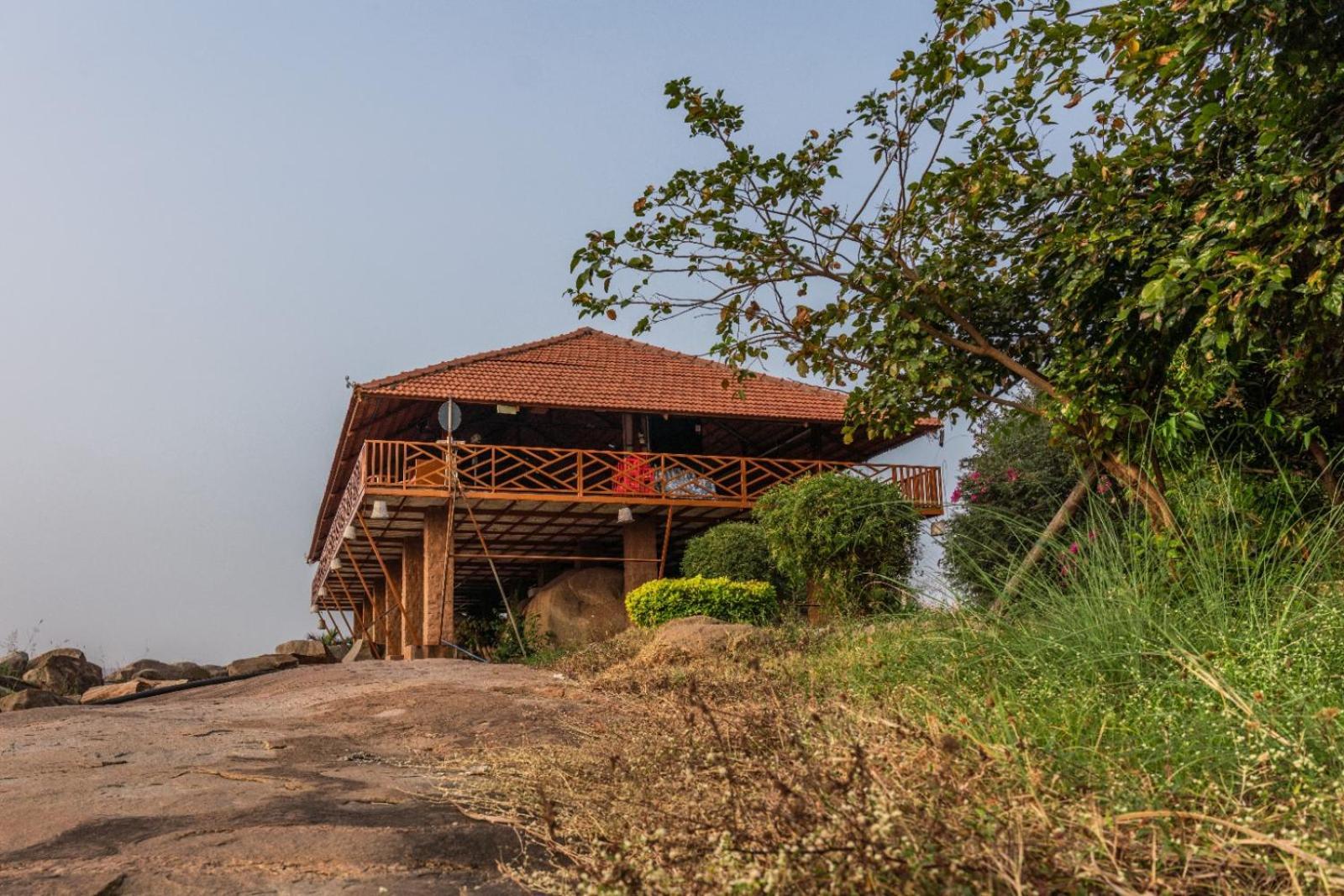Hotel Leo Woods Hampi River View Esterno foto